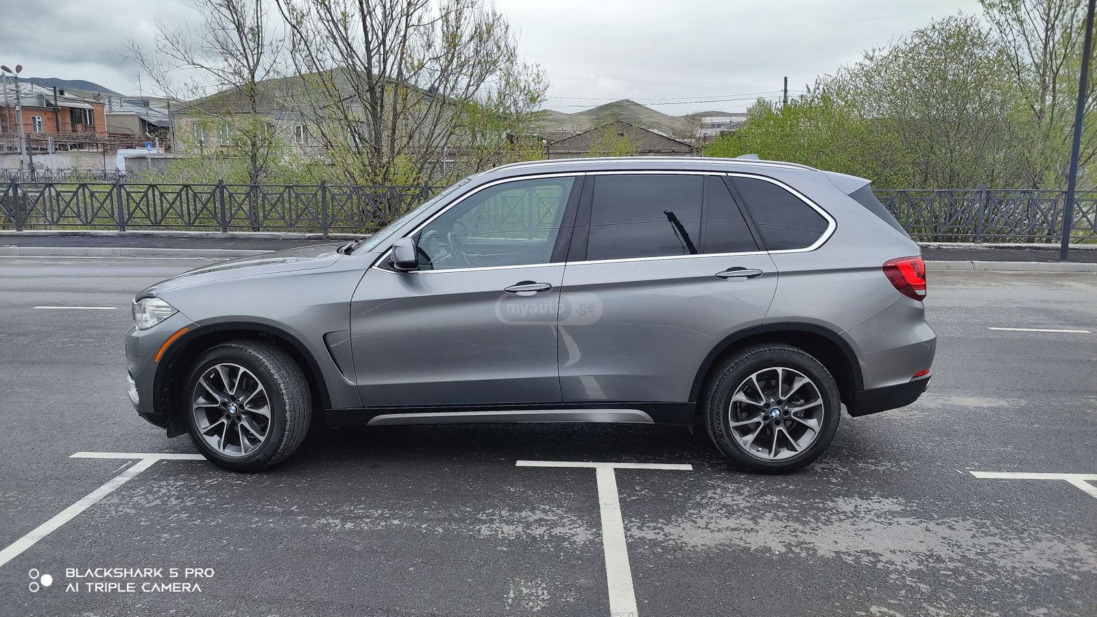 BMW X5 - фото 8