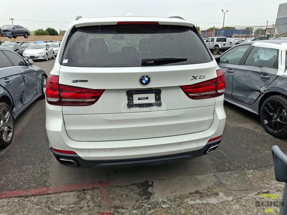 BMW X5 - фото 5