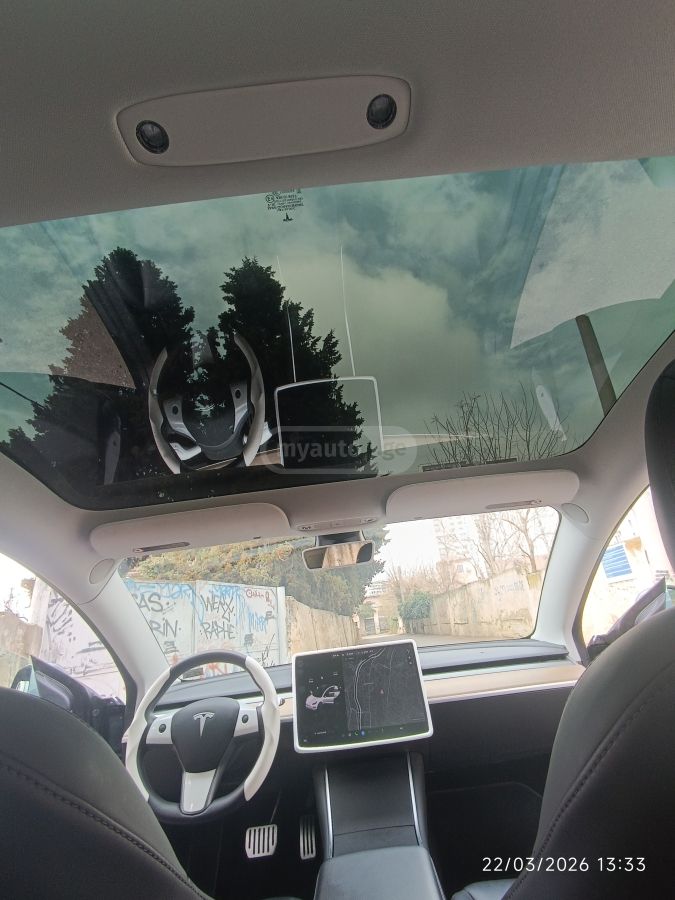 Tesla Model 3 - фото 14