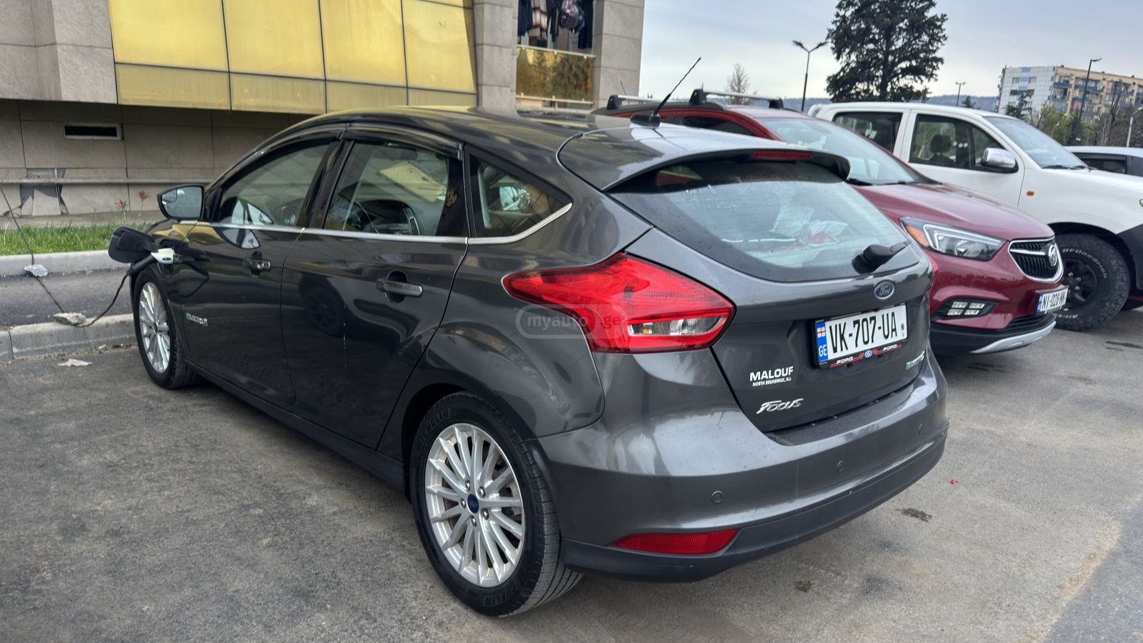 Ford Focus - фото 5