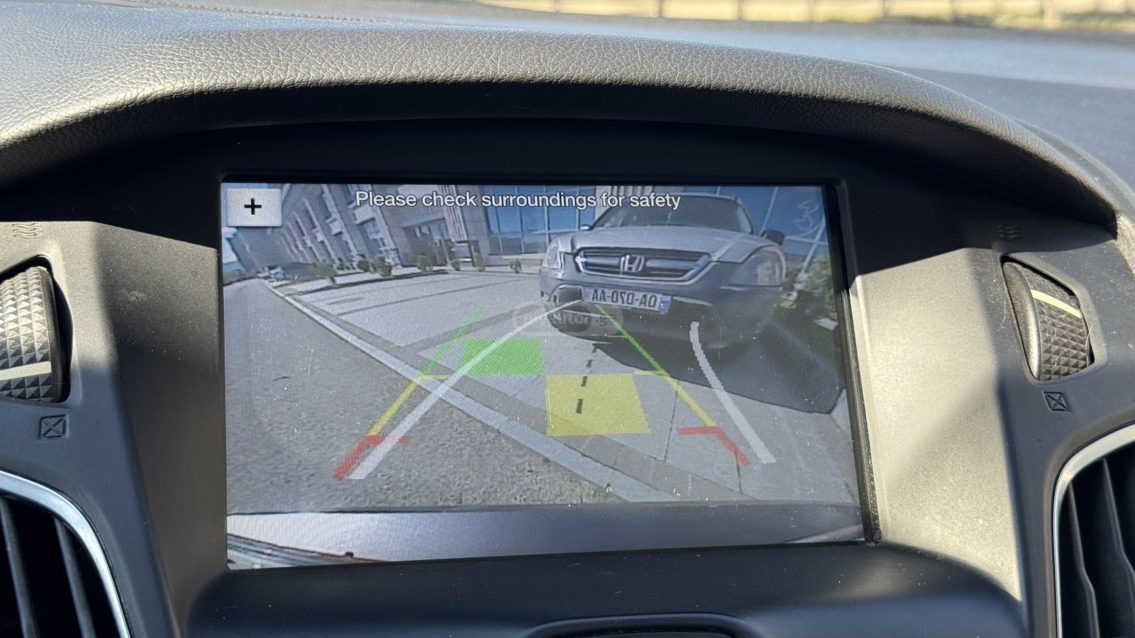 Ford Focus - фото 6