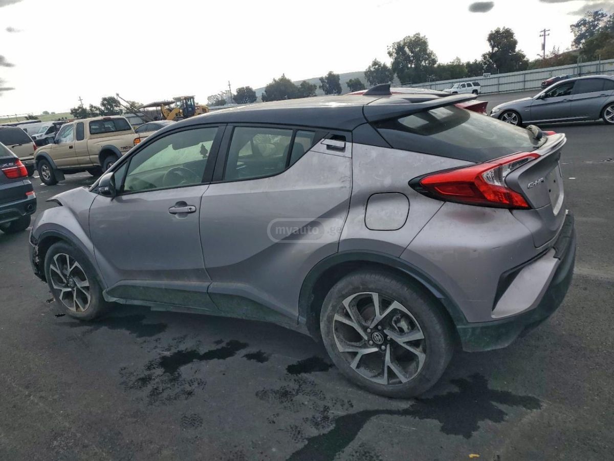 Toyota CHR - фото 2
