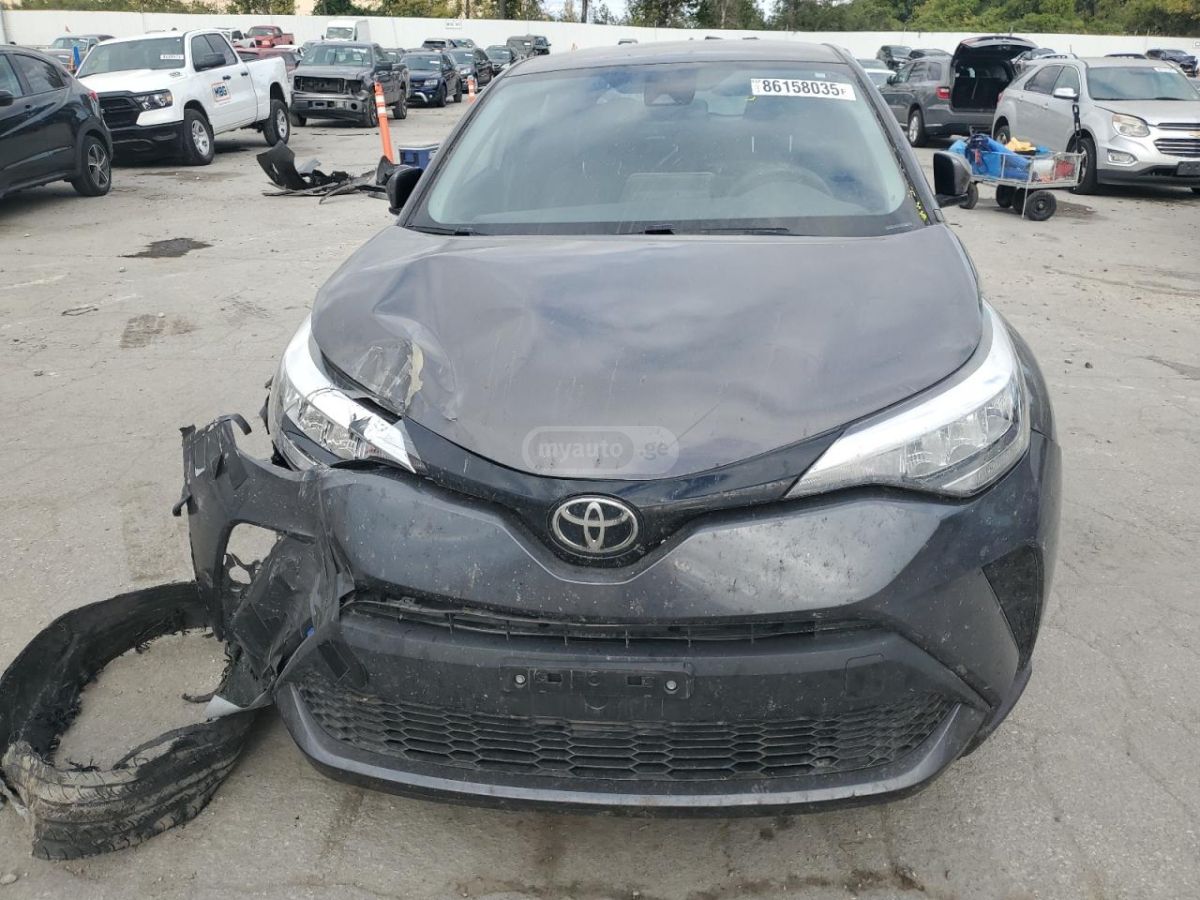 Toyota CHR - фото 5