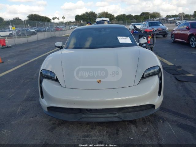 Porsche Taycan 4 S 2023 — миниатюра 3