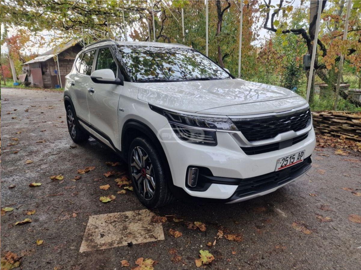 Kia Seltos - фото 1