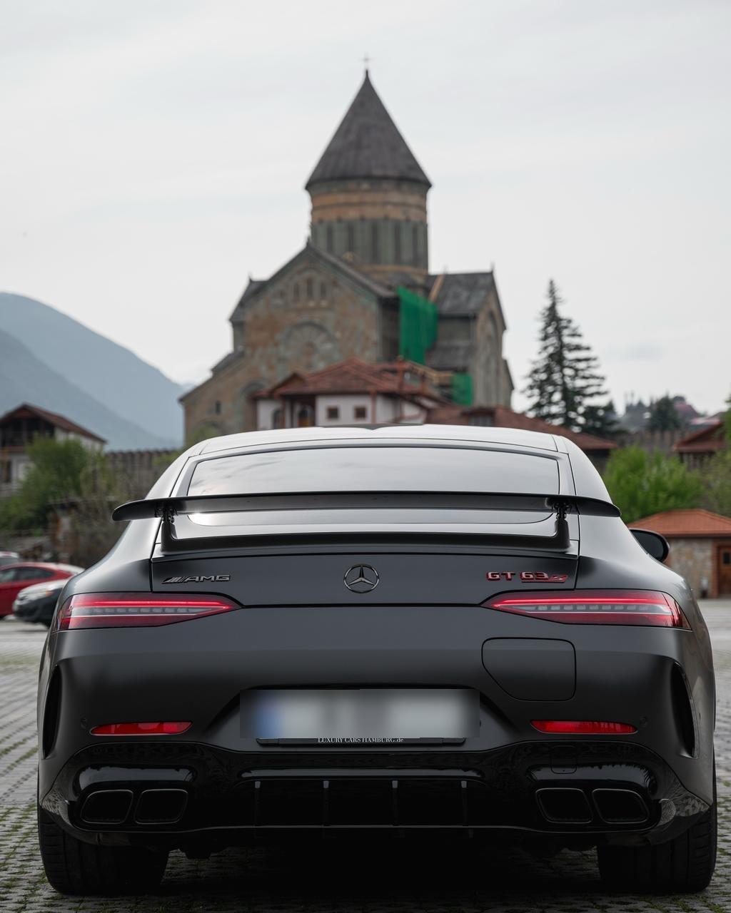Mercedes-Benz AMG GT - фото 10