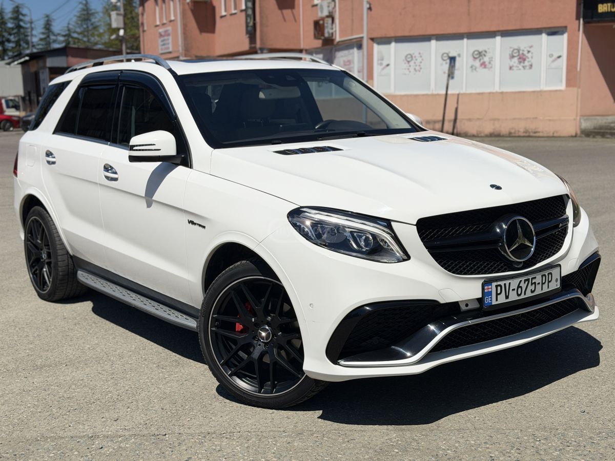 Mercedes-Benz GLE 350 - фото 1