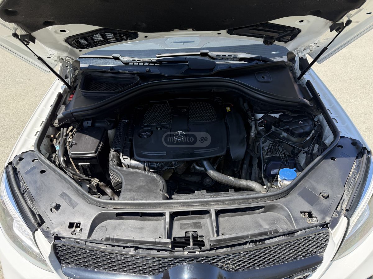 Mercedes-Benz GLE 350 - фото 13