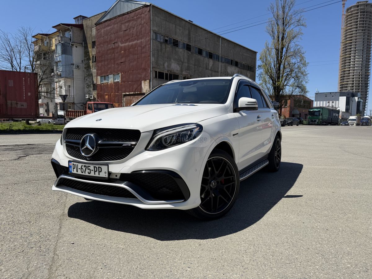 Mercedes-Benz GLE 350 - фото 3
