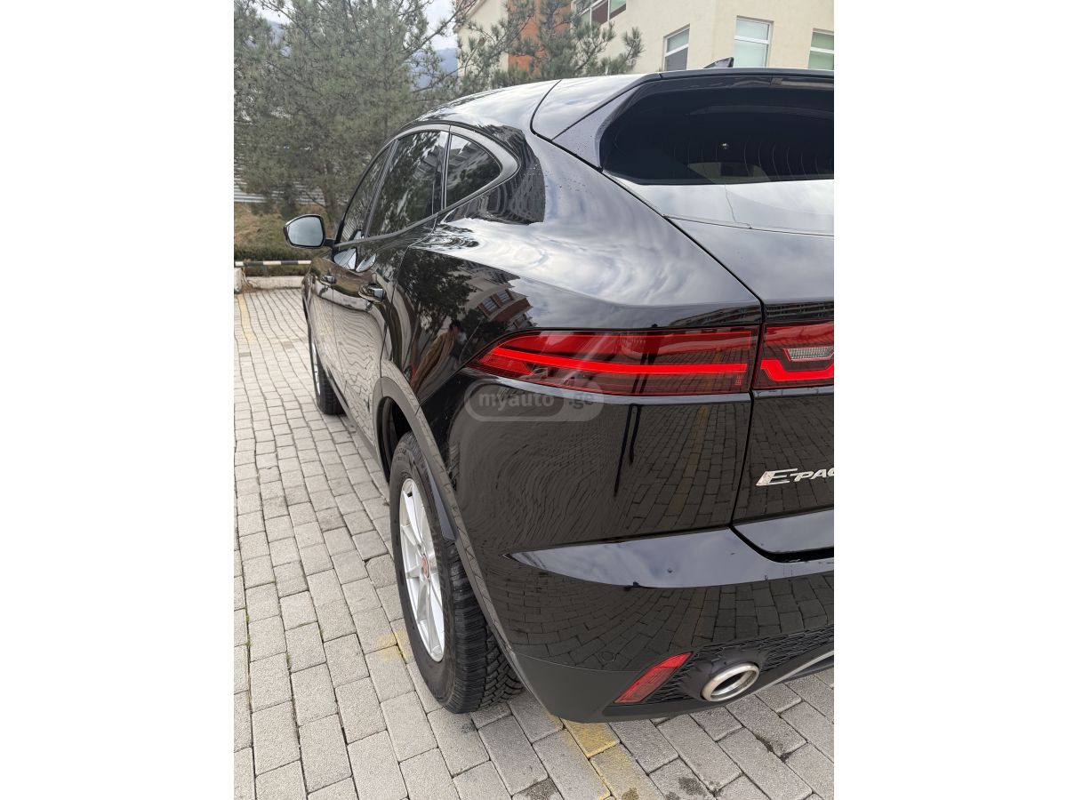 Jaguar E-Pace - фото 7