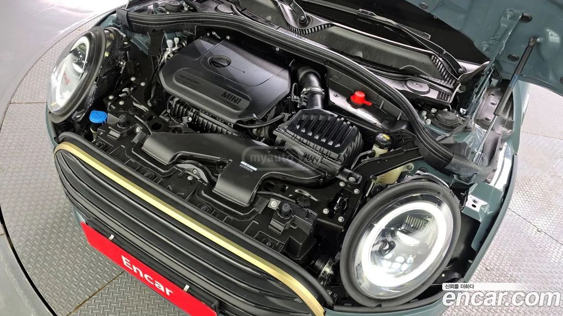 MINI Clubman 2023 — миниатюра 6