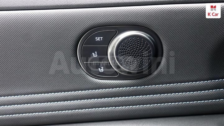 Hyundai Elantra - фото 3