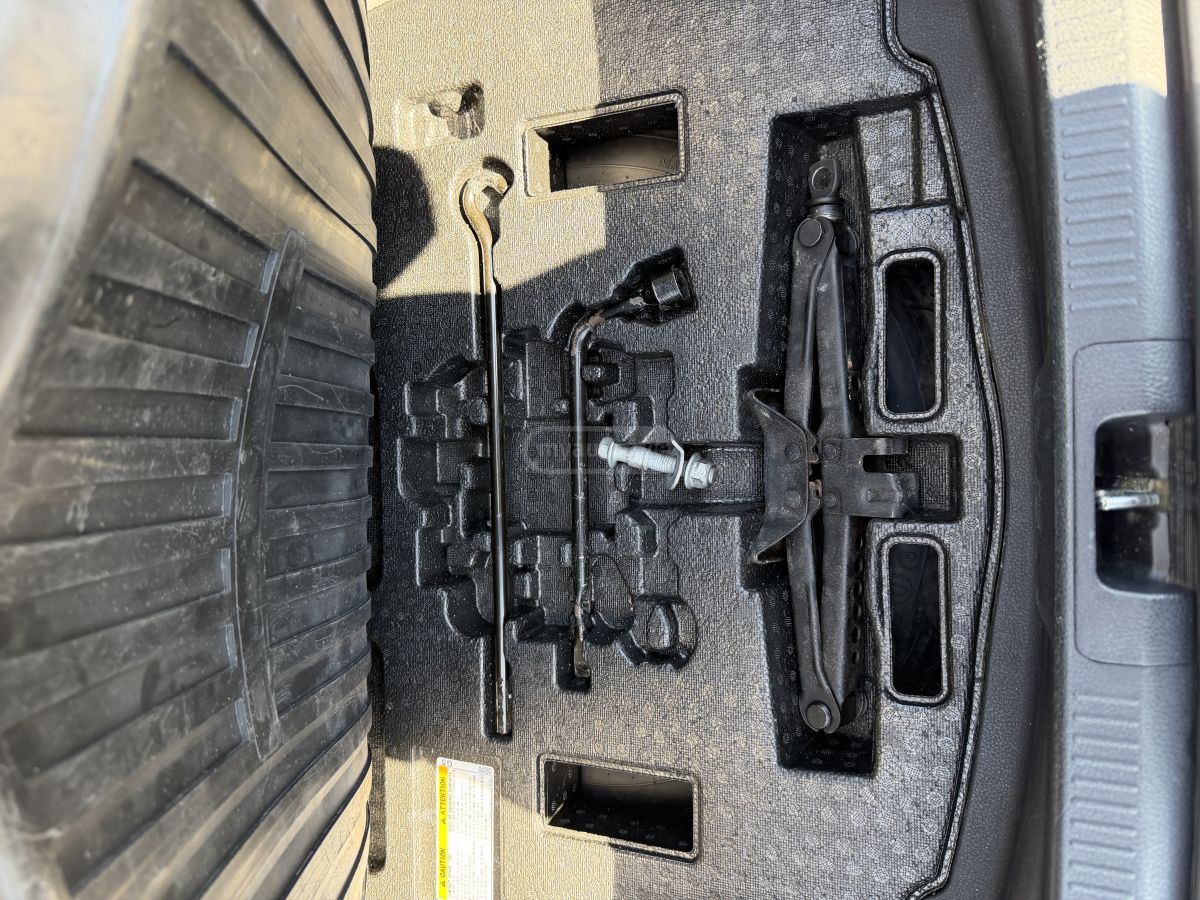 Toyota Camry - фото 11