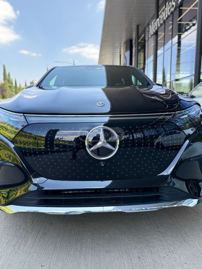 Mercedes-Benz EQS SUV - фото 2