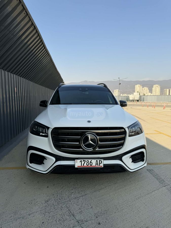 Mercedes-Benz GLS 450 - фото 1