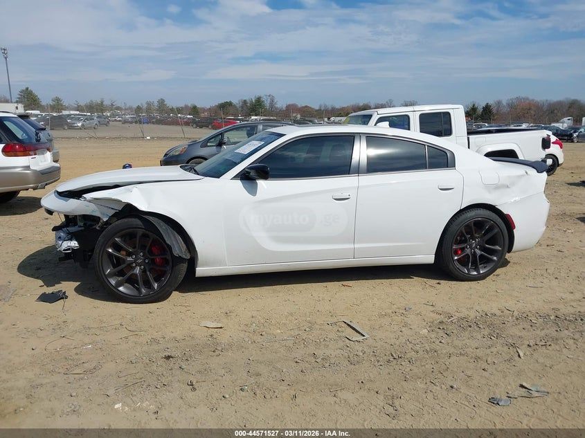 Dodge Ramcharger 2023 — миниатюра 13