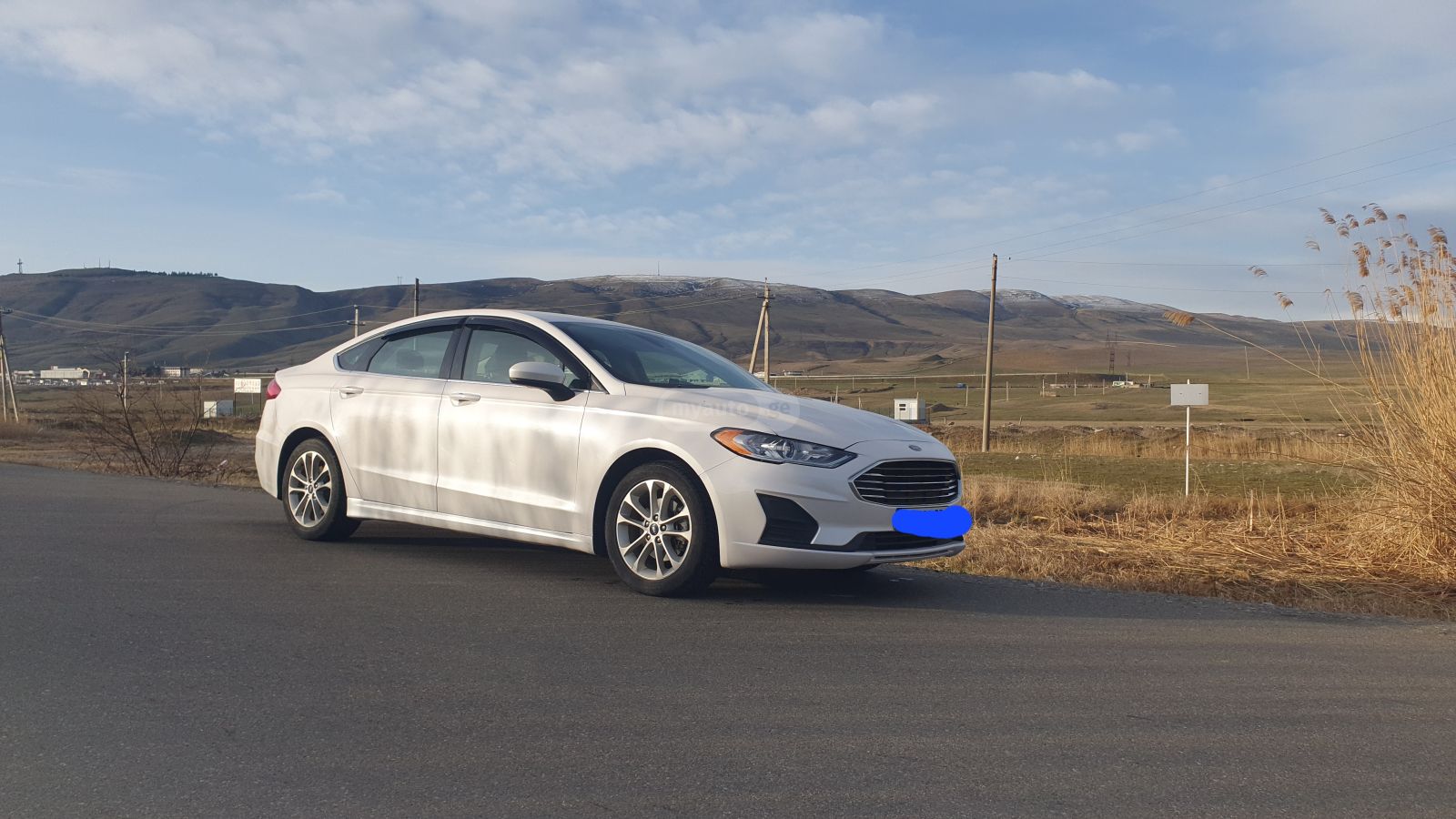 Ford Fusion - фото 2