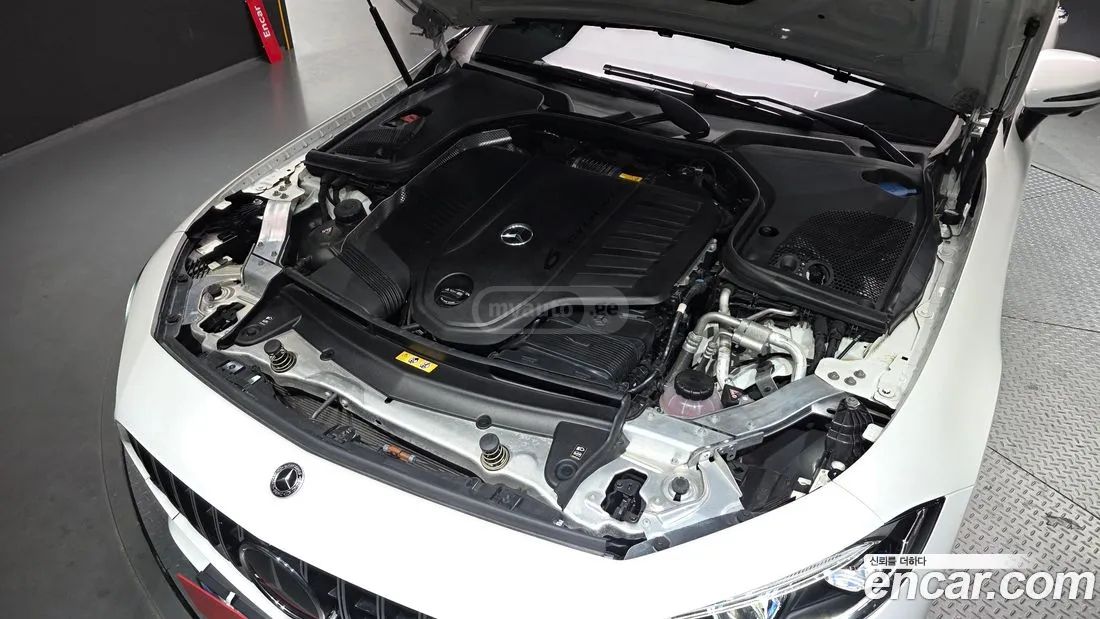 Mercedes-Benz CLS 400 - фото 6