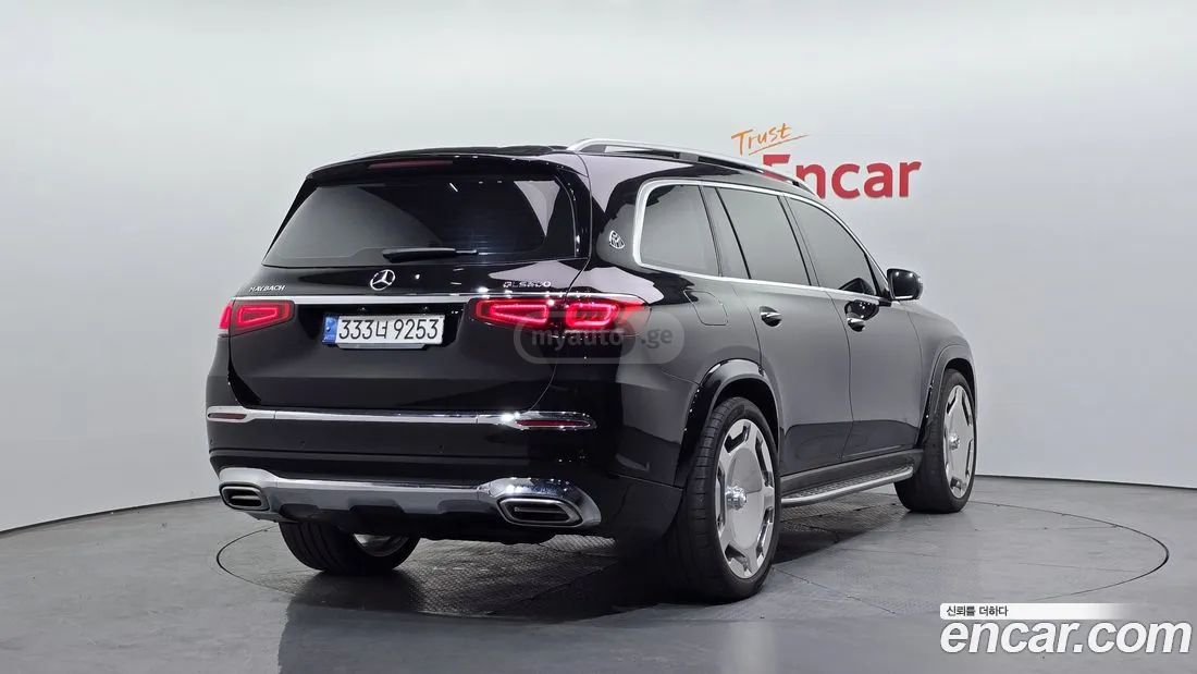 Mercedes-Benz GLS 63 AMG - фото 2