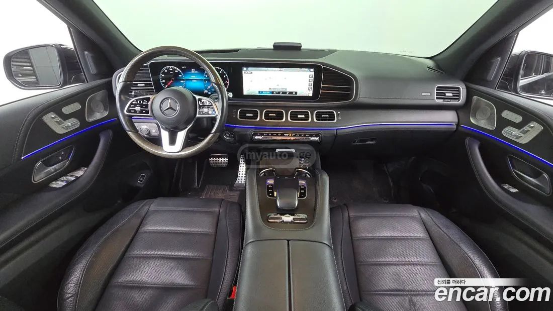 Mercedes-Benz GLS 63 AMG - фото 7