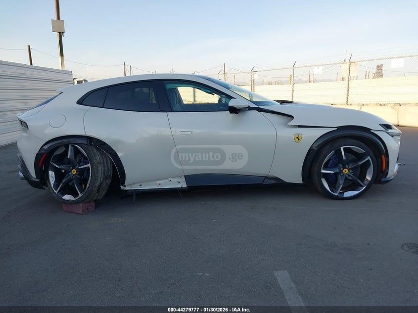 Ferrari Purosangue 2023 — миниатюра 13