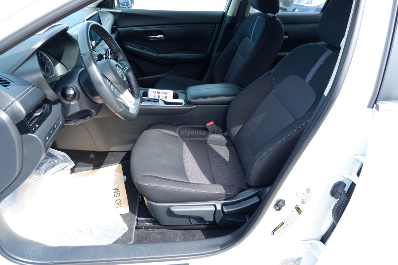 Nissan Sentra - фото 10