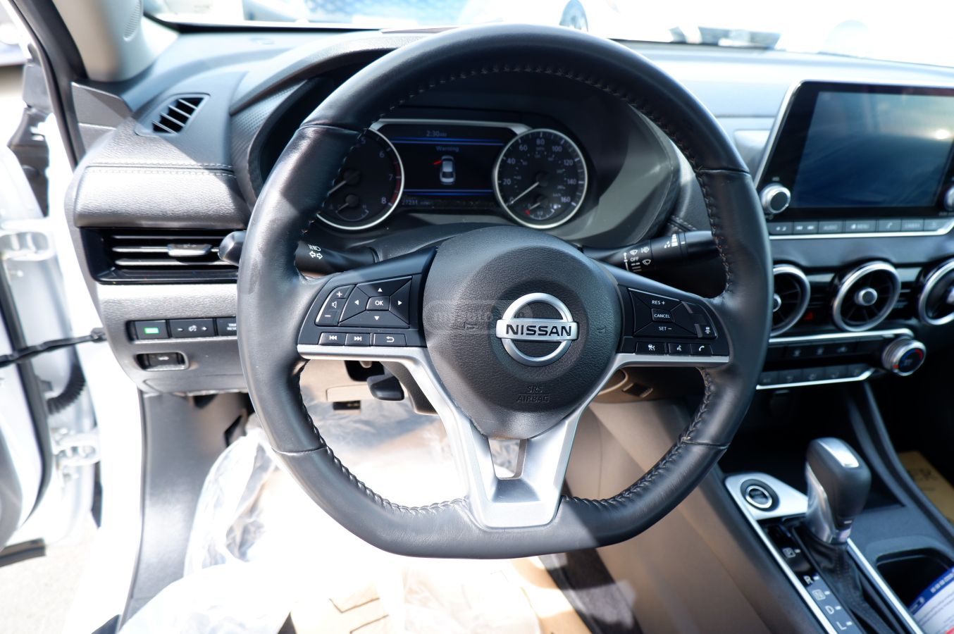 Nissan Sentra - фото 11