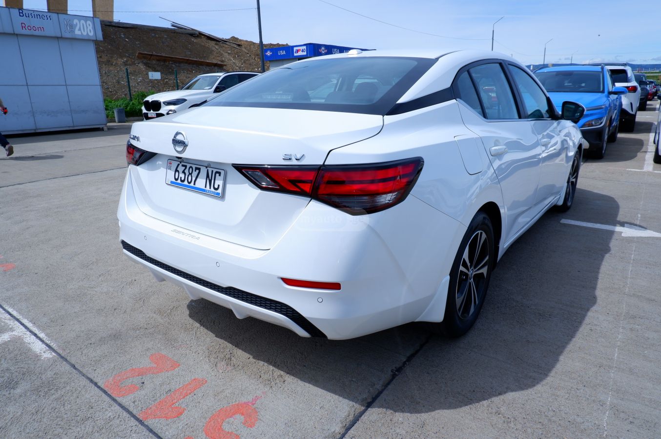 Nissan Sentra - фото 4