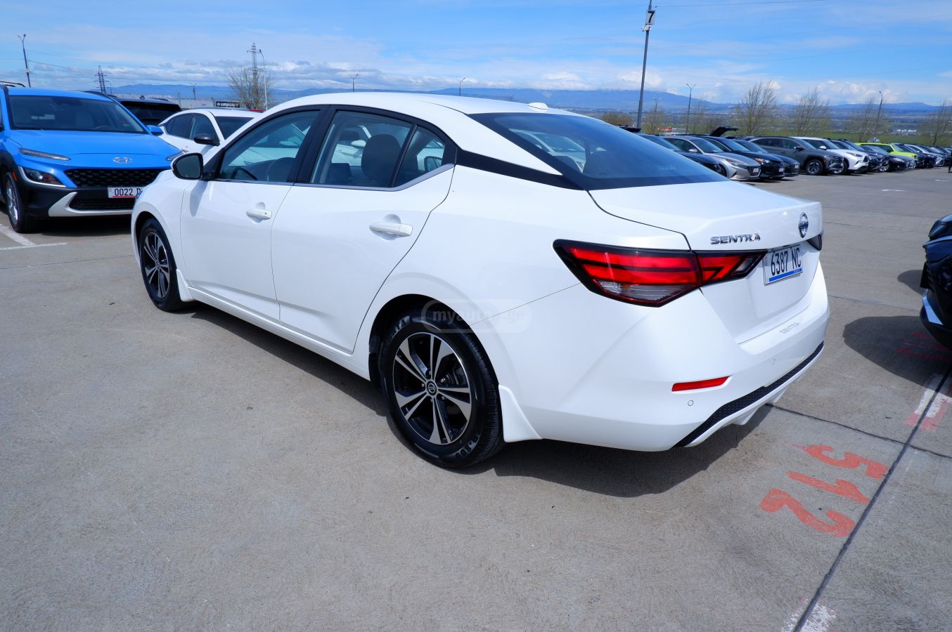 Nissan Sentra - фото 6