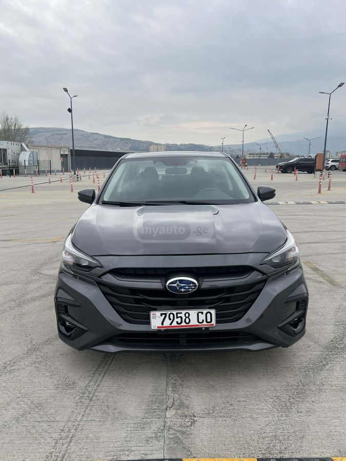 Subaru Legacy - фото 5