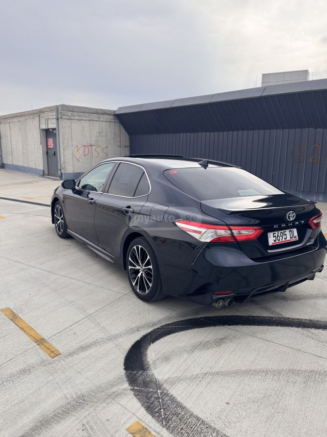Toyota Camry - фото 11