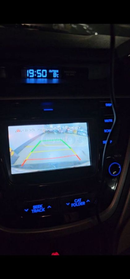 Hyundai Elantra - фото 9