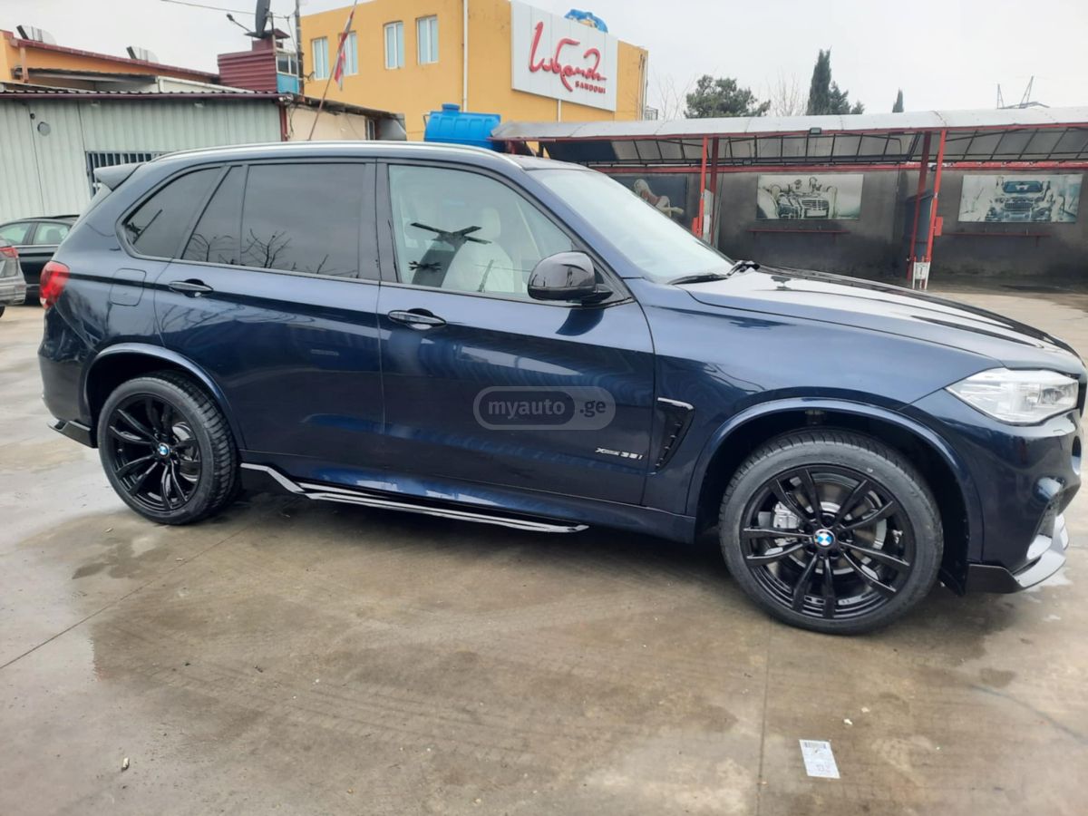 BMW X5 - фото 7