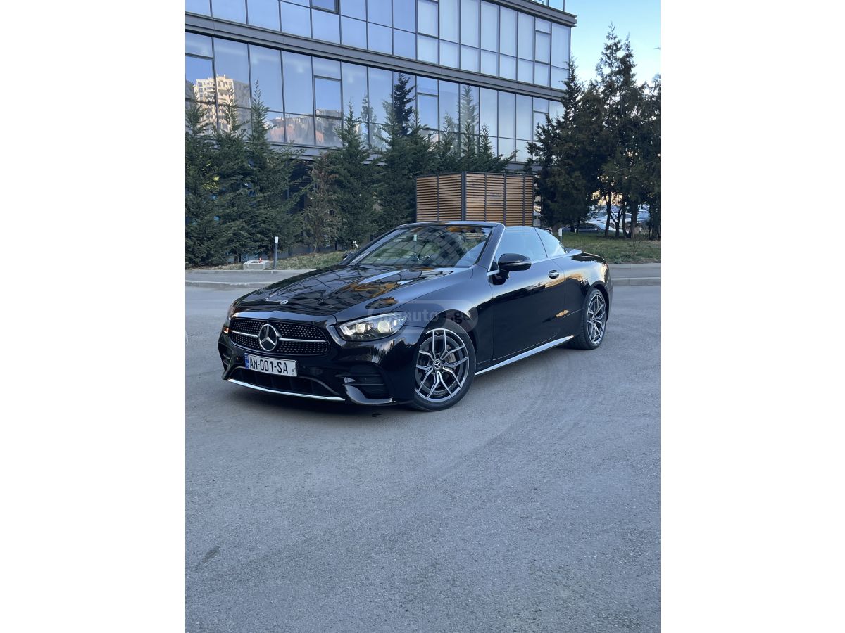 Mercedes-Benz E 300 AMG 2021 — миниатюра 7