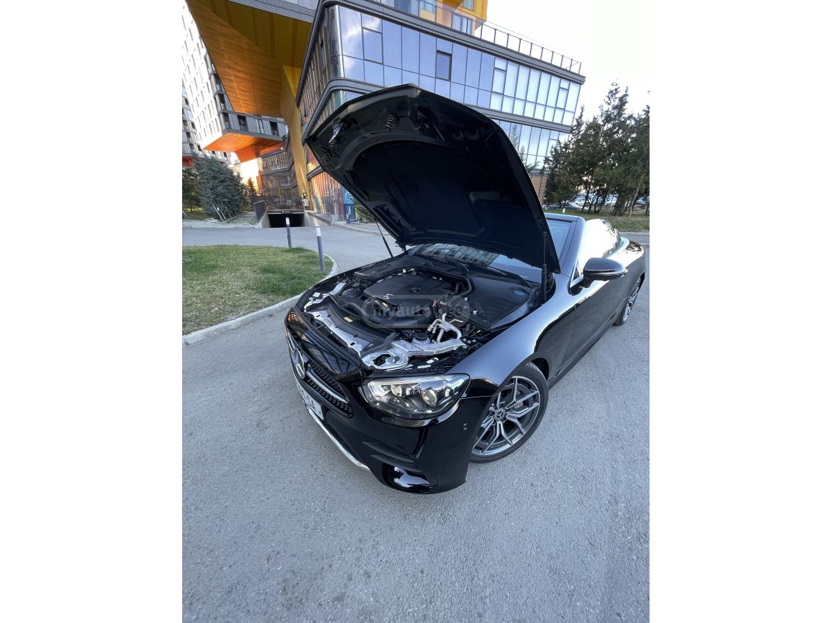 Mercedes-Benz E 300 AMG 2021 — миниатюра 9