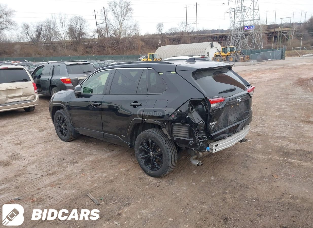 Toyota RAV 4 - фото 3