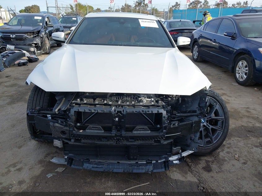 BMW eDrive40 4dr Rear-Wheel Drive — миниатюра 13