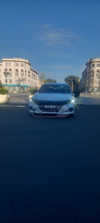 Honda Accord - фото 2