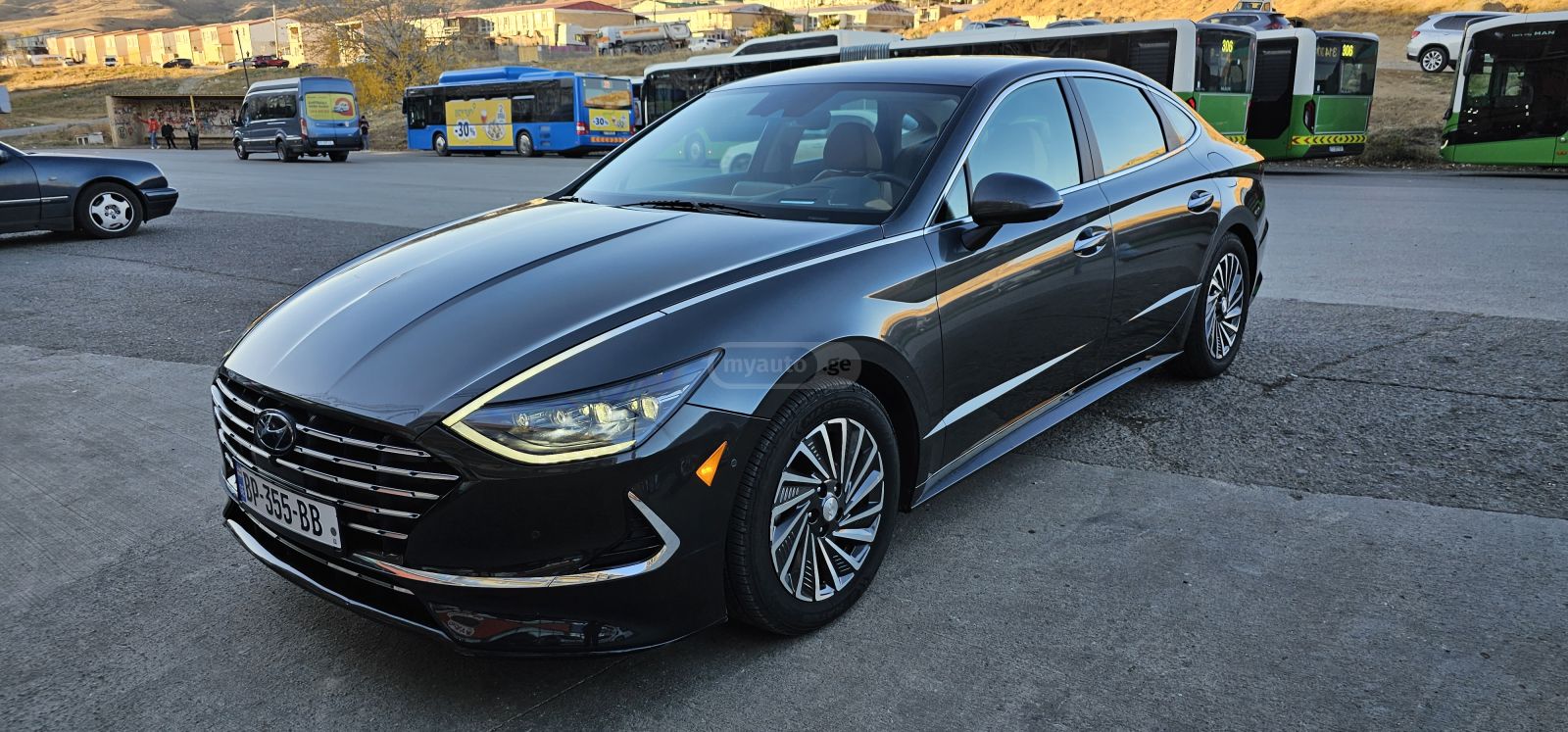 Hyundai Sonata - фото 1