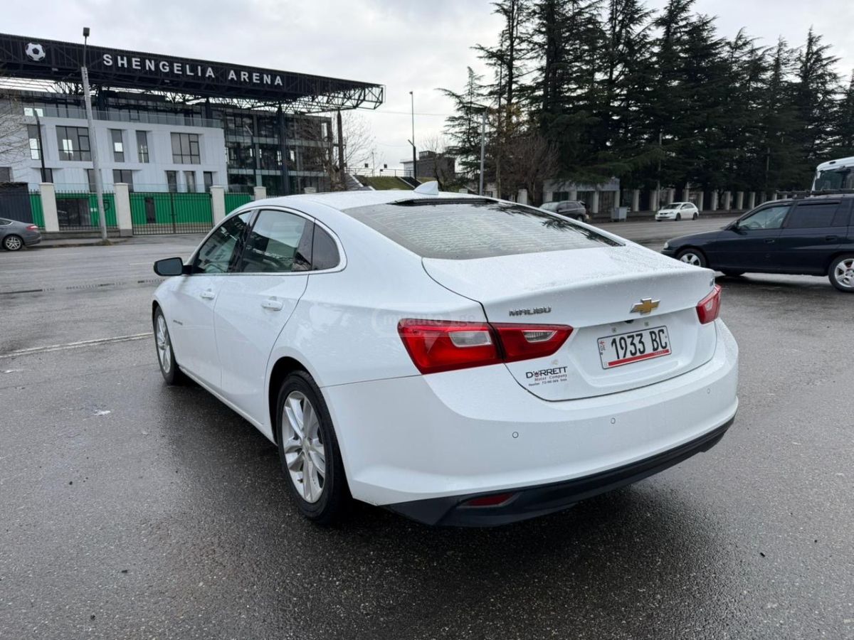 Chevrolet Malibu - фото 9