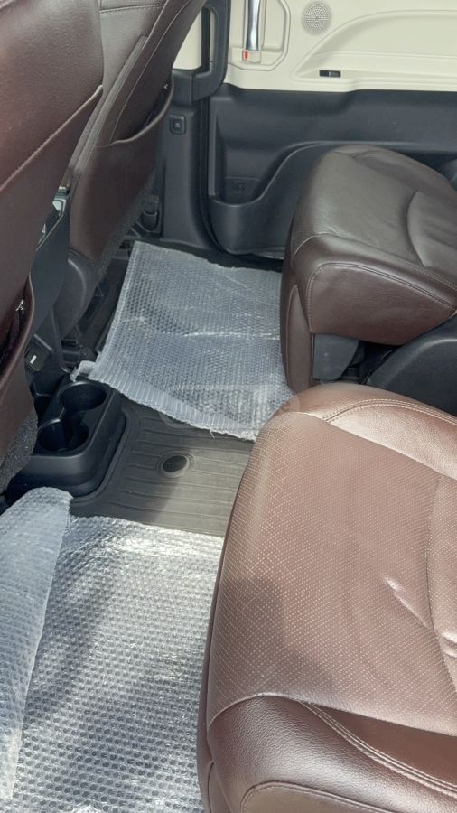 Toyota Sienna - фото 9