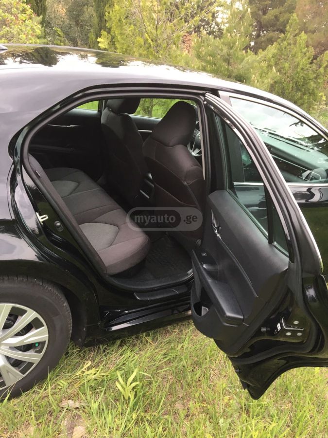 Toyota Camry - фото 11