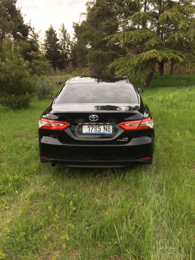 Toyota Camry - фото 4