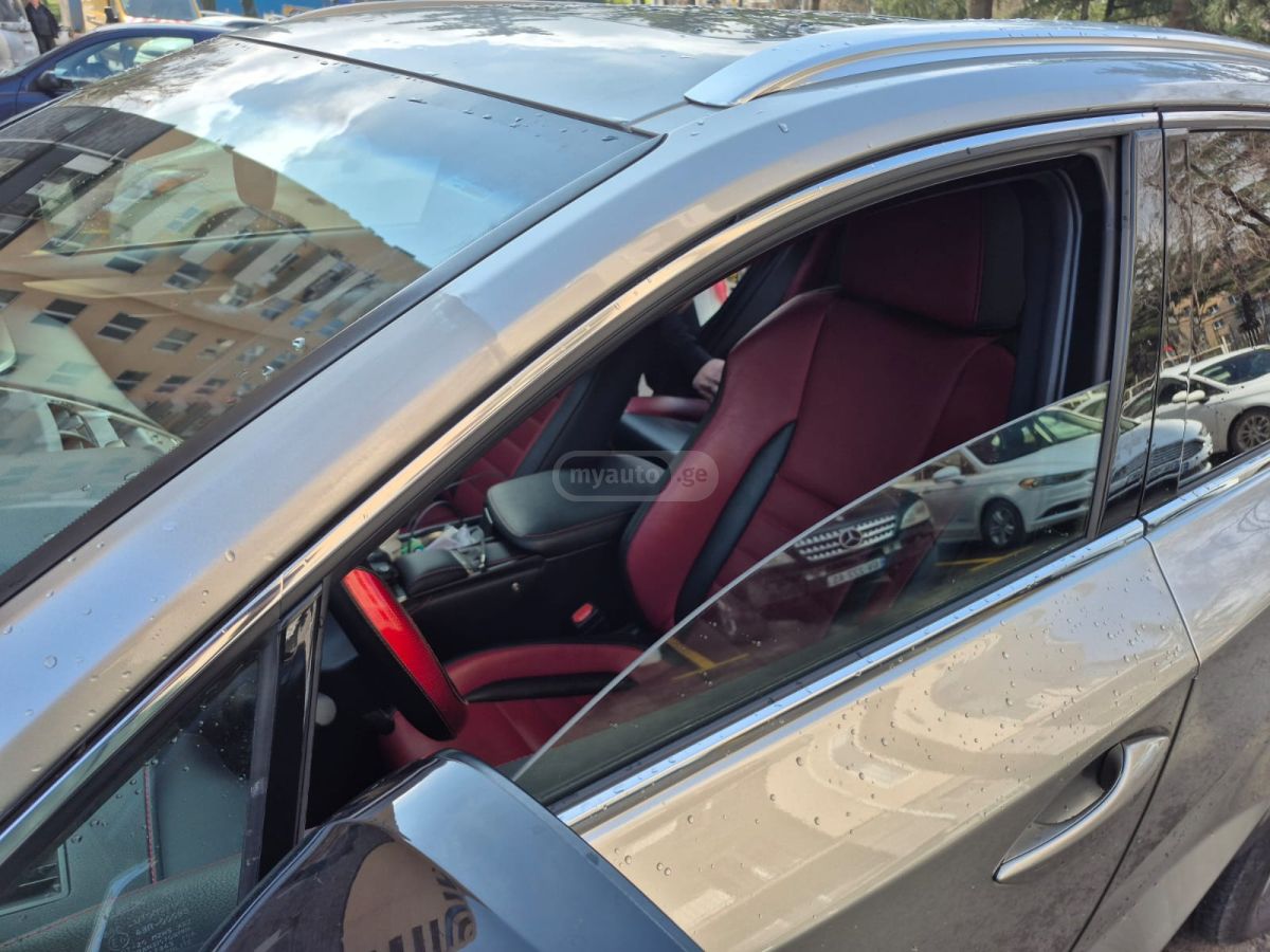 Lexus NX 300 - фото 5