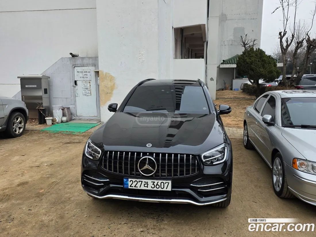 Mercedes-Benz GLC 63 AMG 2022 — миниатюра 1