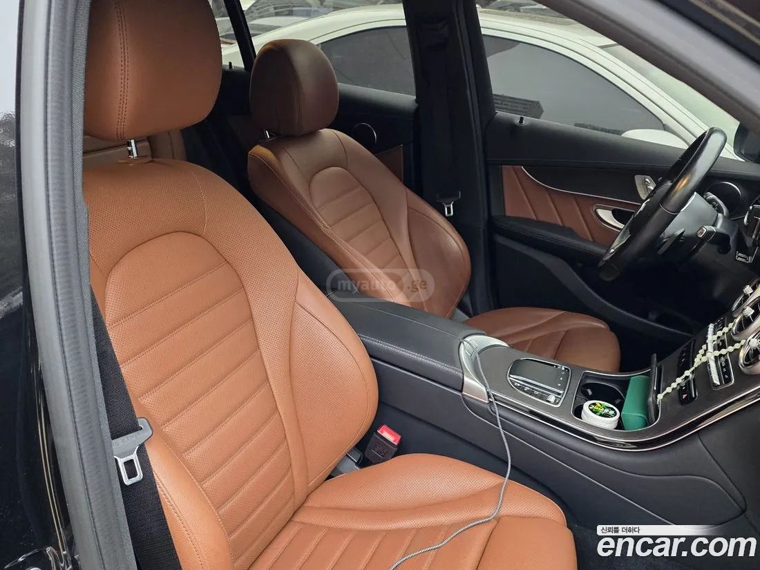 Mercedes-Benz GLC 63 AMG 2022 — миниатюра 5