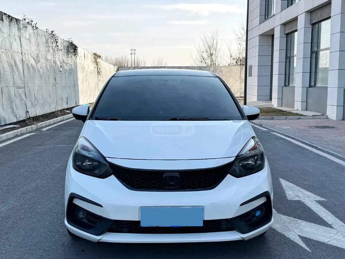 Honda FIT - фото 3