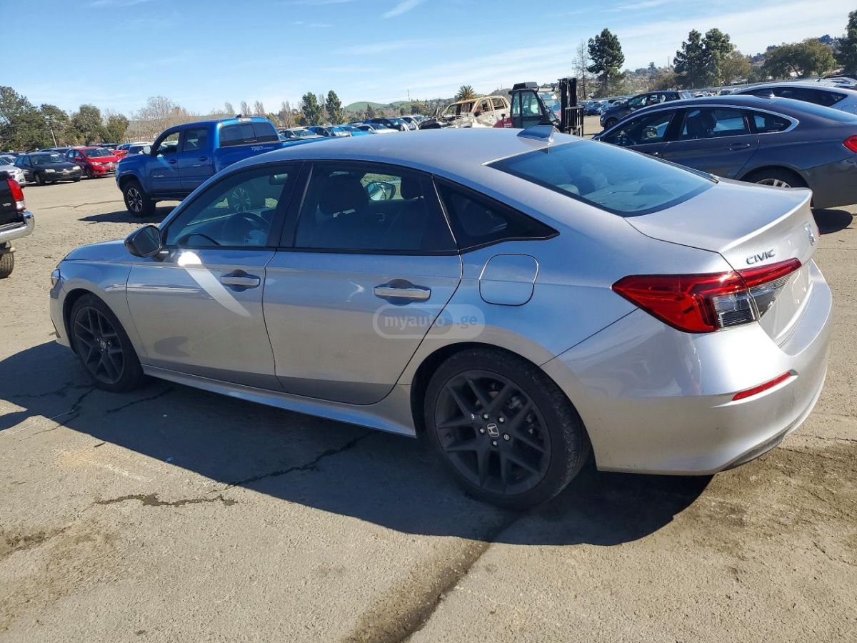 Honda Civic - фото 2