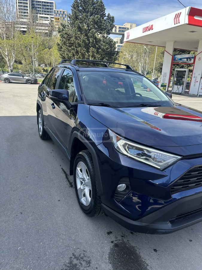 Toyota Rav 4 - фото 2