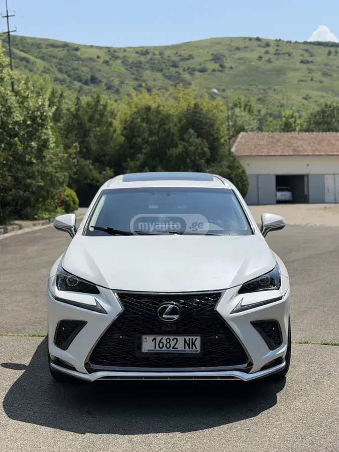 Lexus 2017